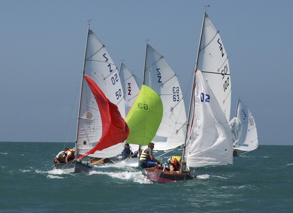 The Z Class fleet in action during the 2006 New Zealand Championships held in Napier.